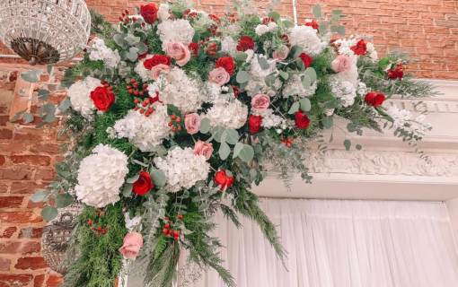 Hamilton Flowers & Decor