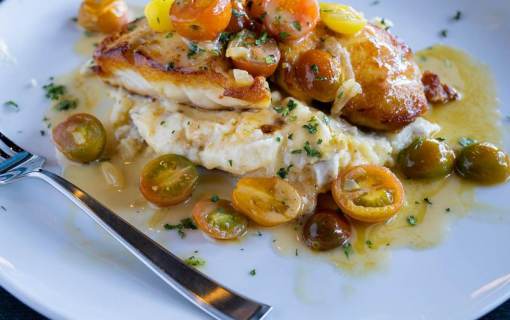 Gaslight Bar & Grill