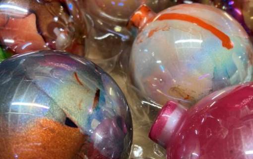 Marbled Glass Ball Ornaments Workshop