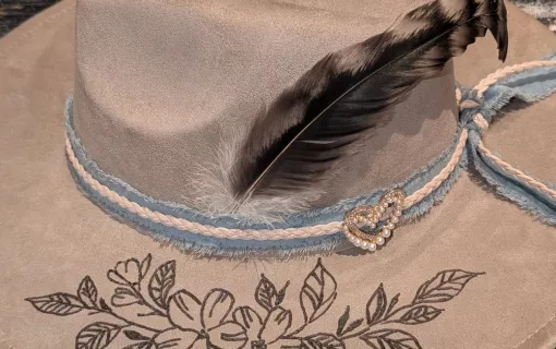 PXL 20250826 003025317