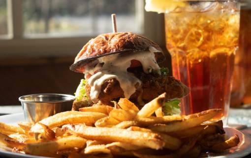 Roswell Hot Chicken Sandwich2