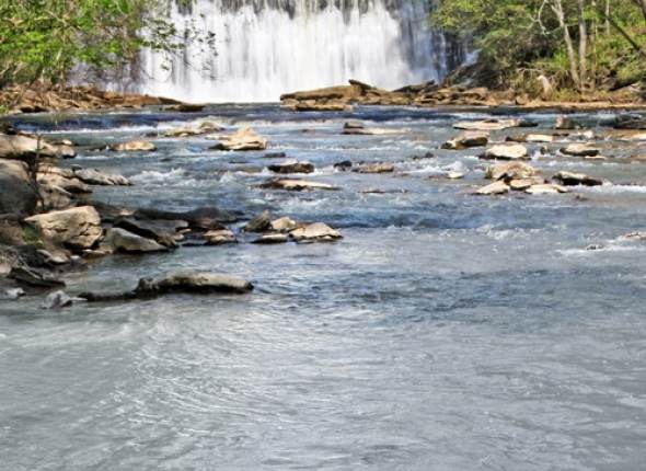 vickery creek waterfall